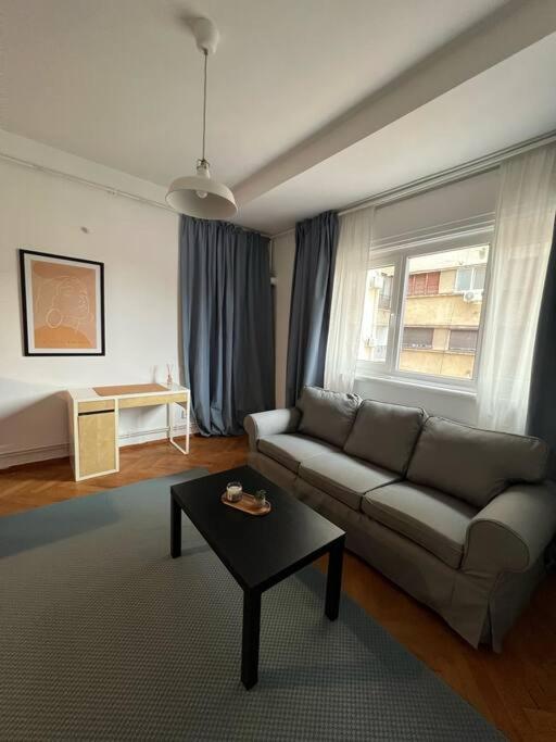 Apartament Ultracentral Universitate Бухарест Екстер'єр фото