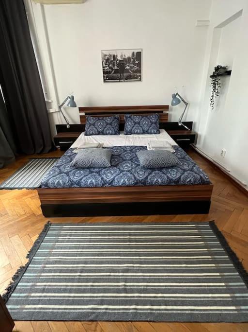 Apartament Ultracentral Universitate Бухарест Екстер'єр фото